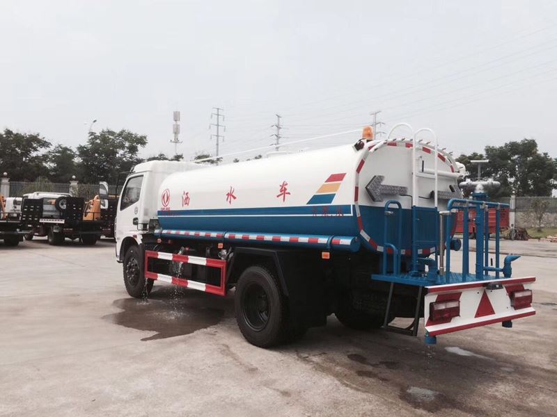 8噸(8方)東風(fēng)大多利卡綠化灑水車圖片 8噸(8方)東風(fēng)大多利卡綠化灑水車圖片