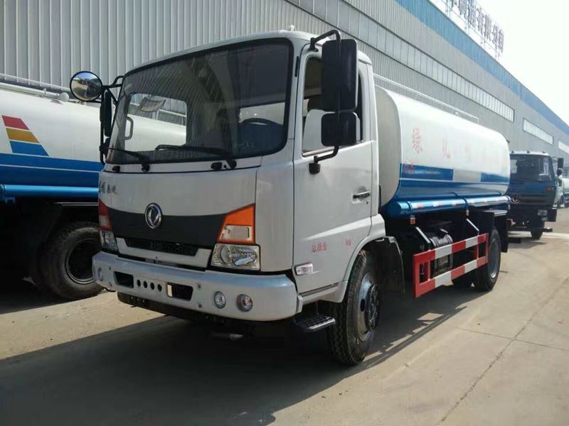 10噸灑水車轉(zhuǎn)讓_二手灑水車交易市場_10噸(10方)東風(fēng)嘉運綠化灑水車價格2