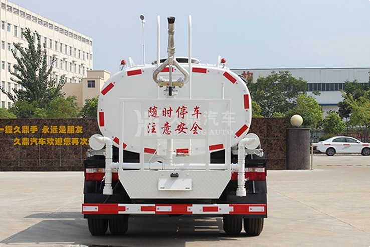 5噸(5方)東風多利卡綠化灑水車價格4