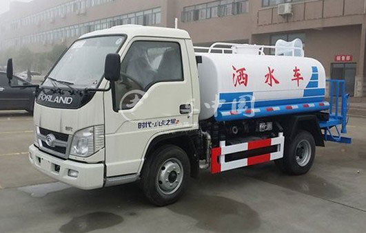 福田小卡之星2噸藍(lán)牌小型灑水車3