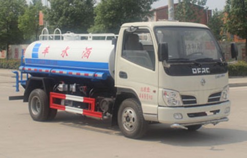 3噸灑水車(chē)價(jià)格多少_東風(fēng)多利卡2.5噸藍(lán)牌綠化灑水車(chē)廠家價(jià)格4