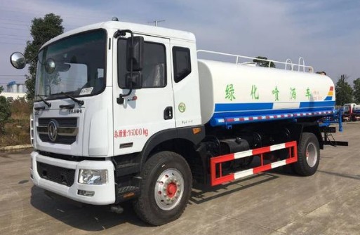 東風153灑水車圖片 東風153灑水車圖片