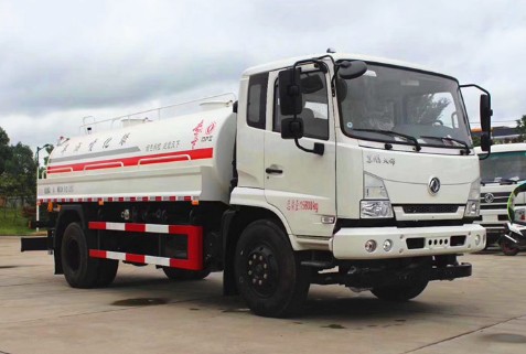 東風(fēng)天錦KS 12噸|15噸|灑水車圖片 東風(fēng)天錦KS 12噸|15噸|灑水車圖片