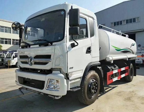 東風(fēng)專底新款12噸綠化灑水車廠家價(jià)格2