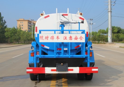 凱馬5方灑水車圖片 凱馬5方灑水車圖片