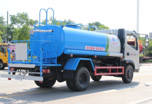 時風風順5方灑水車高清圖片 時風風順5方灑水車高清圖片