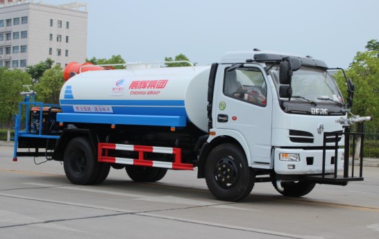 8方東風福瑞卡霧炮車(錫柴/云內發動機)高清圖片 8方東風福瑞卡霧炮車(錫柴/云內發動機)高清圖片