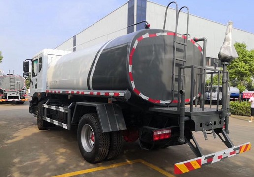 國六14噸東風多利卡D9灑水車圖片 國六14噸東風多利卡D9灑水車圖片