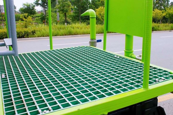 國(guó)六東風(fēng)天錦LNG灑水車(chē)圖片 國(guó)六東風(fēng)天錦LNG灑水車(chē)圖片