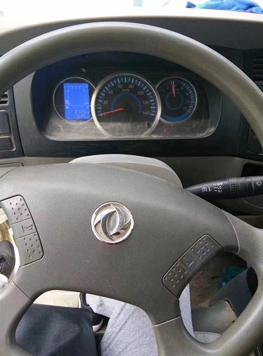 ���֎����m(x��)5����ˮ܇(ch��)�̓r(ji��)���ۣ�܇(ch��)�ں���Т�У�4