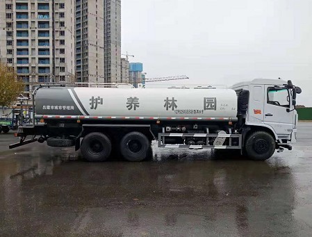 國六東風D3L后雙橋灑水車 國六東風D3L后雙橋灑水車