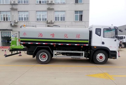 14.8������D9��ˮ܇�෽λ�DƬ