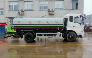 ��(gu��)��15���|�L(f��ng)���\��ˮ܇�DƬ