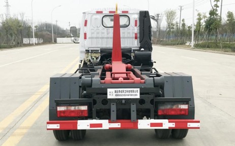 �����|�L�������{�ƹ���ʽ����܇�DƬ