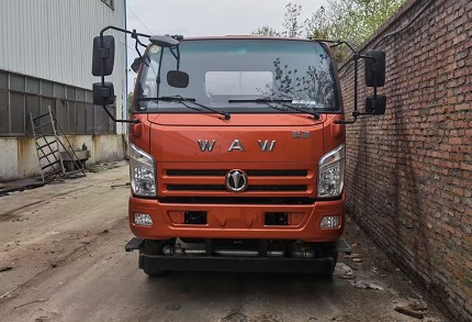 �w���W�Y����13����ˮ܇�෽λ�DƬ