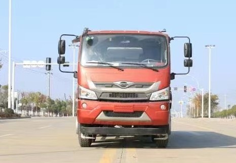 ��������r���I(l��ng)��С���S20����ˮ܇�DƬ