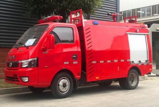 �����|�L;��С���{������܇