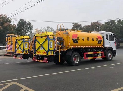 ��(gu��)��12���|�L(f��ng)������D9��ˮ܇(ch��)����ײ���_܇(ch��)