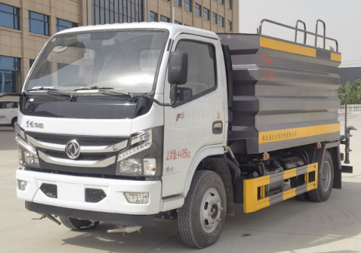東風(fēng)華神F3藍(lán)牌灑水車 東風(fēng)華神F3藍(lán)牌灑水車
