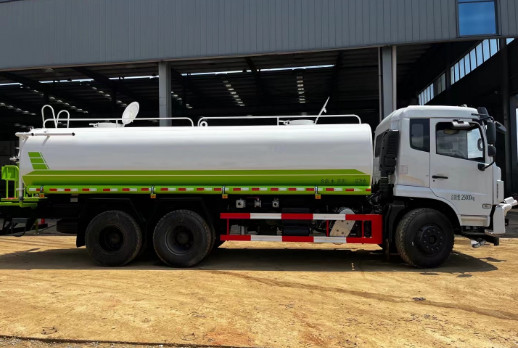 東風隨專(K6)20方灑水車 東風隨專(K6)20方灑水車