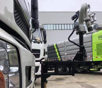 中聯(lián)重科灑水車電動(dòng)遙控水炮 中聯(lián)重科灑水車電動(dòng)遙控水炮