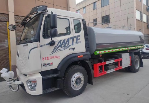 15方重汽豪沃MATE灑水車 15方重汽豪沃MATE灑水車