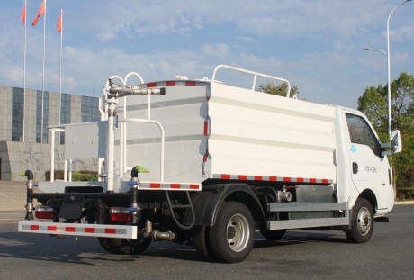 �|�L;�ݼ�늄�5����ˮ܇_�|�L;�ݼ�늄�4��·���B(y��ng)�o܇